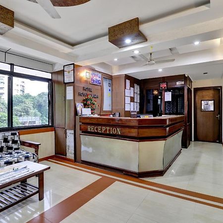 Collection O 82926 Hotel Royal Plaza Ахмедабад Екстер'єр фото